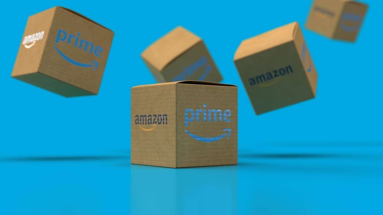 E-commerce Fashion Brands Sale Calendar: Key Shopping Dates in 2024
