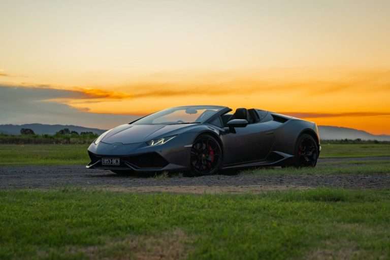 lambo pexels martynas linge 2836004 28569551