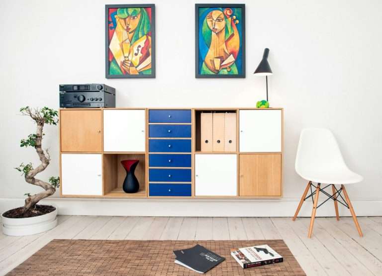 Mass market furniture