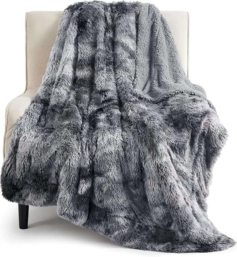 Grey double-sided sherpa fleece blanket