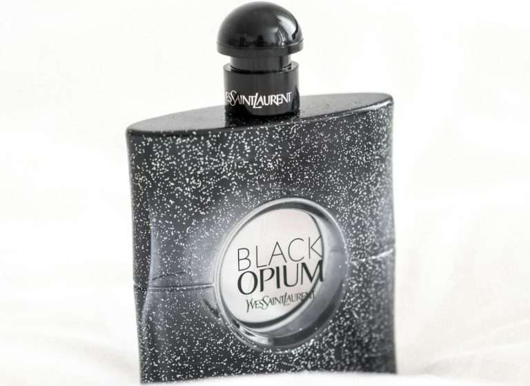 Black Opium perfume by YSL